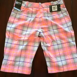 NWT Nike ladies golf shorts